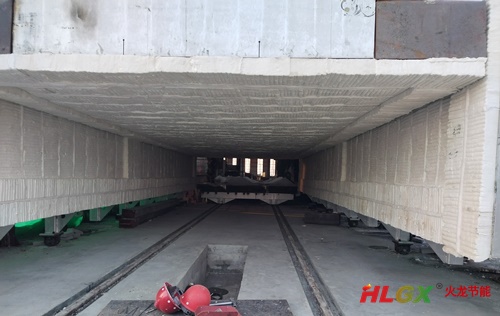 可變?nèi)萃嘶馉t保溫